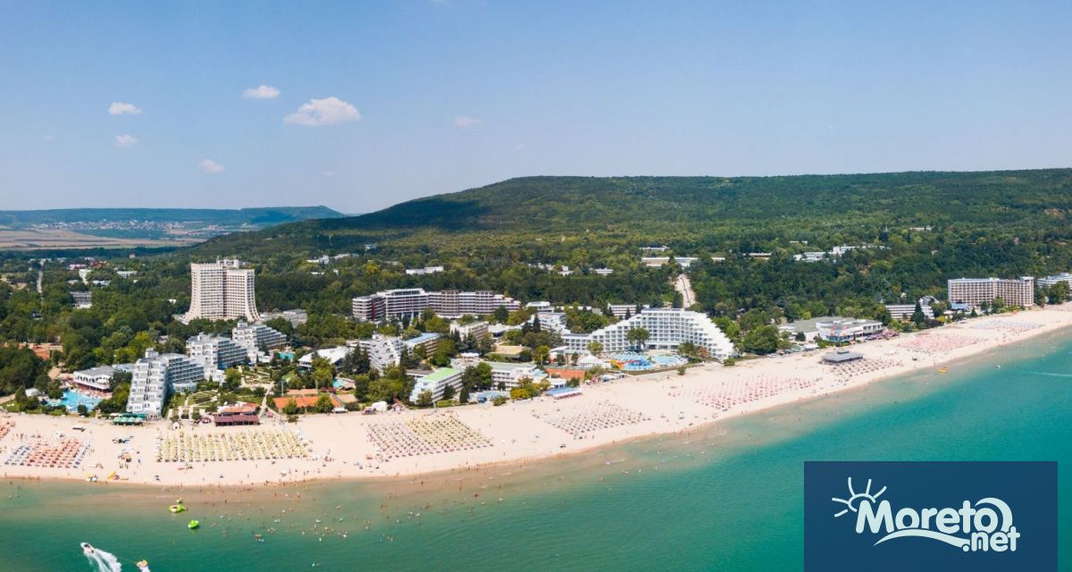 Албена е ваканционно селище на Черно море разположено в Североизточна