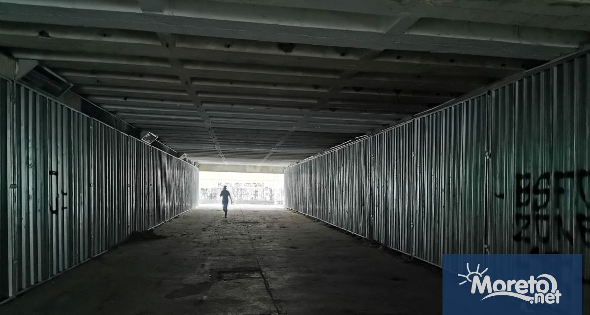 За лошо състояние на подлеза до стадион Варна алармира читателя