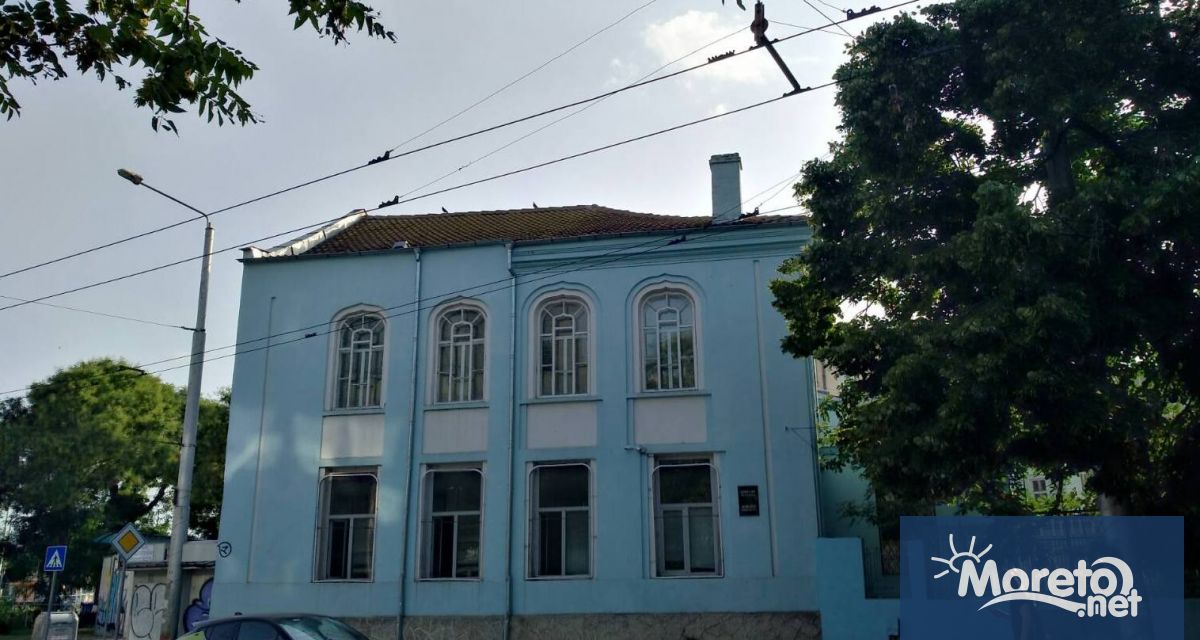 Действащите джамии във Варна са три Две от тях са