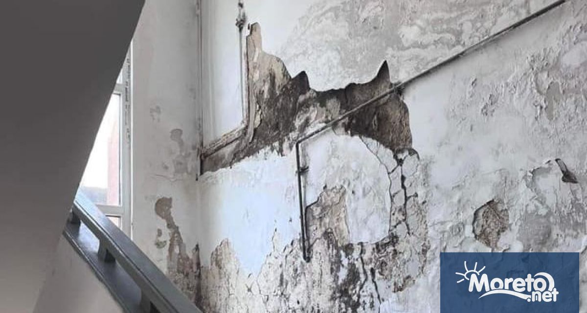 Актуални снимки показващи плачевното състояние на сградата на Инфекциозната клиника