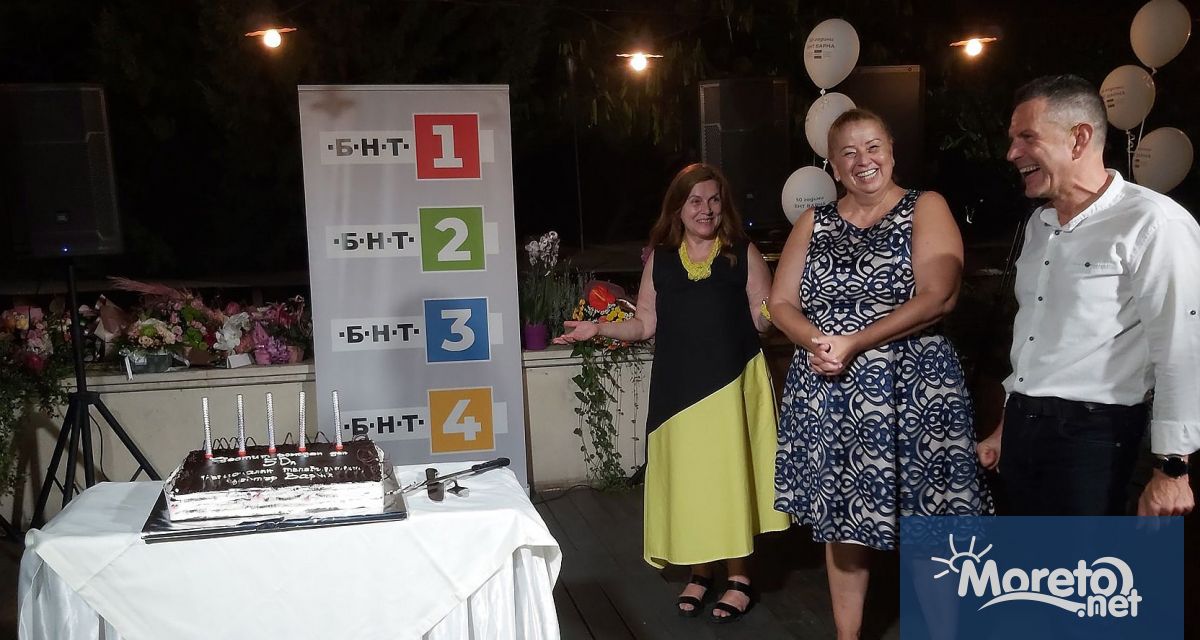 По повод юбилейя БНТ 2 излъчва документалната поредица 50 филма