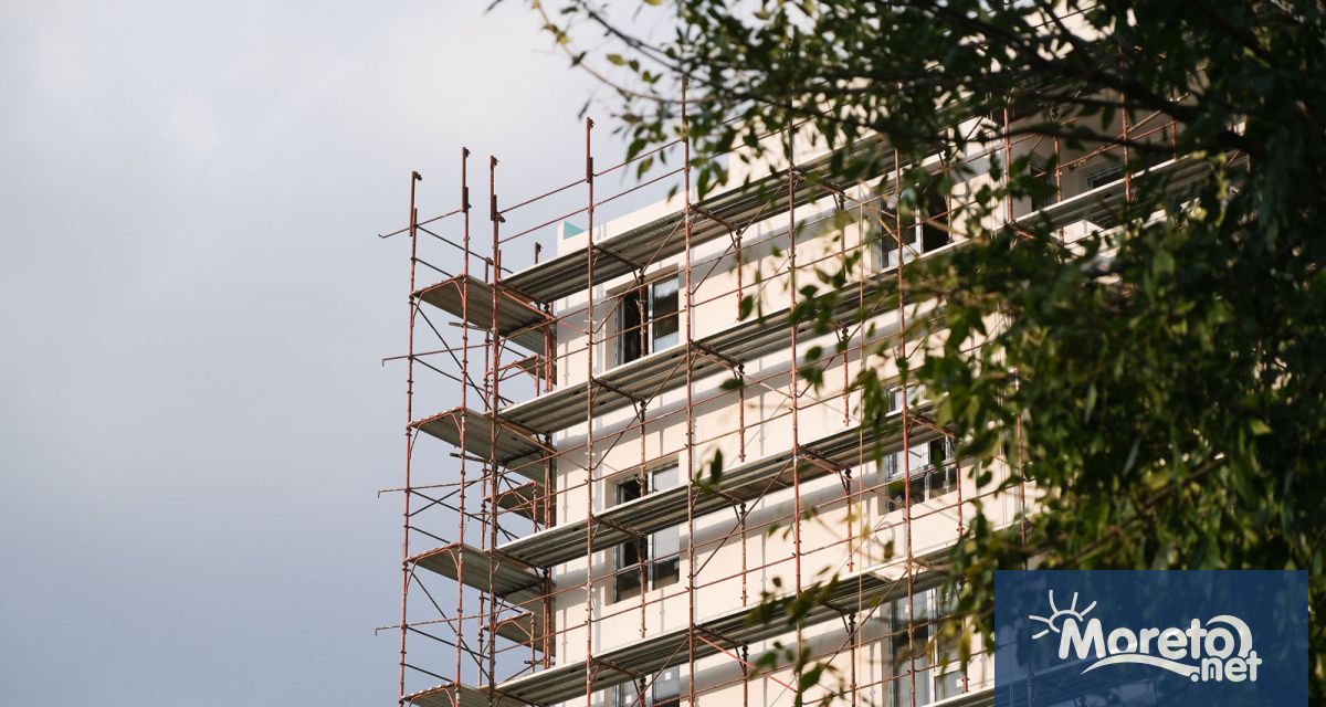 През второто тримесечие на 2023 г местните администрации в област