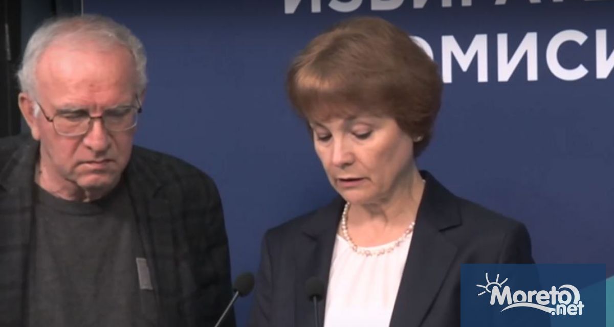 Започва отварянето на секциите в САЩ и Канада Гласуването в