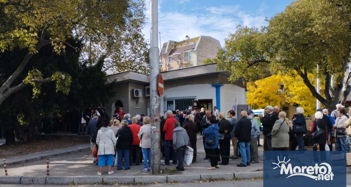 Заради големия интерес към издаването и презареждането на безплатни карти