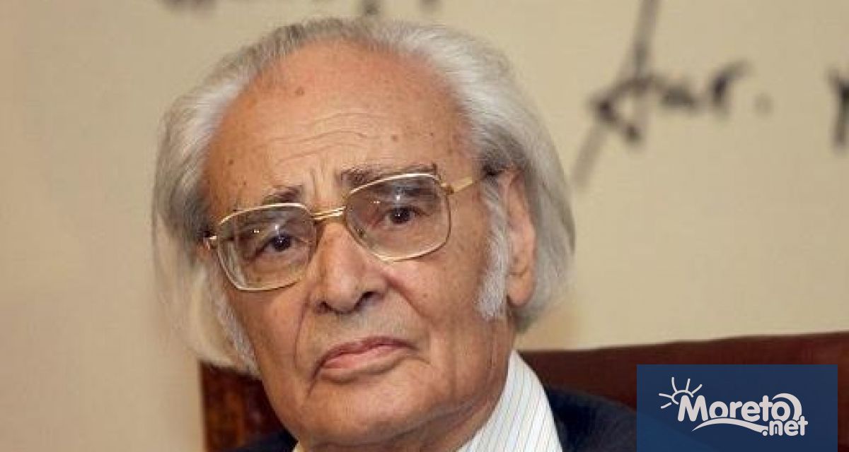 На 92-годишна възраст почина българският писател и общественик академик Антон