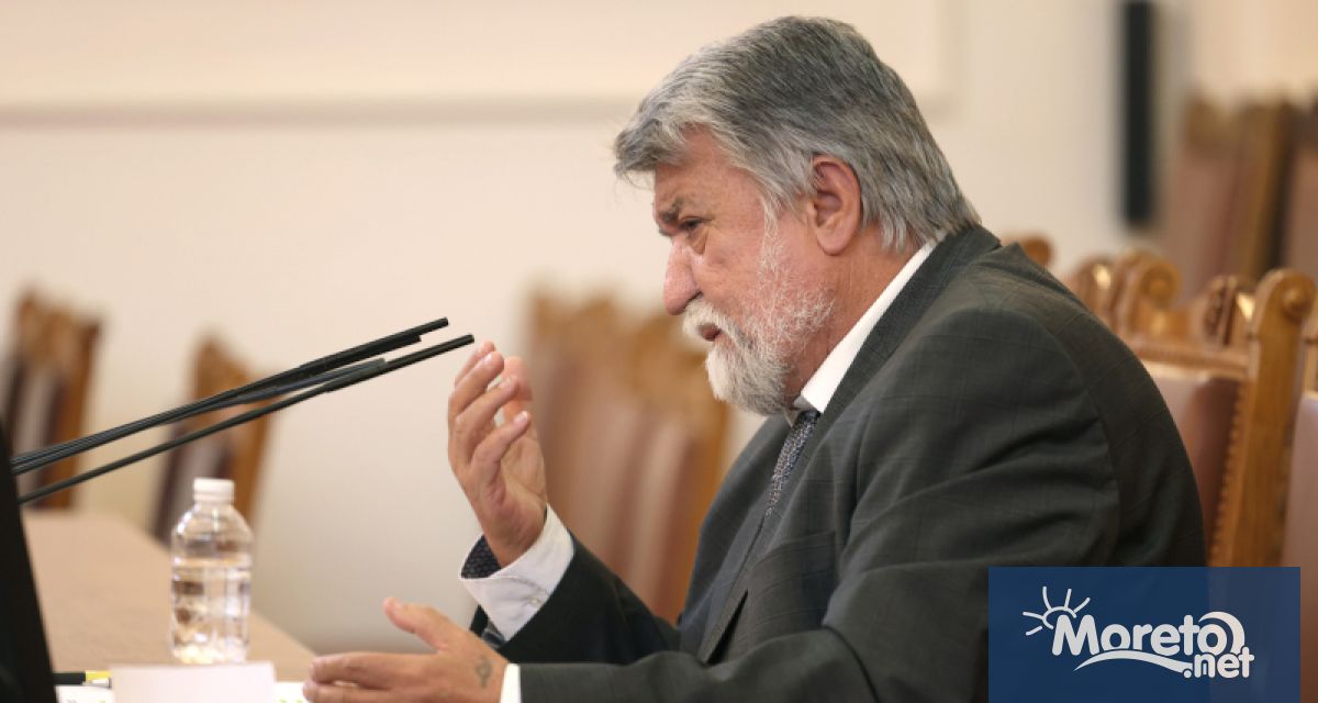 Вежди Рашидов подава оставка като депутат напуска и ГЕРБ и