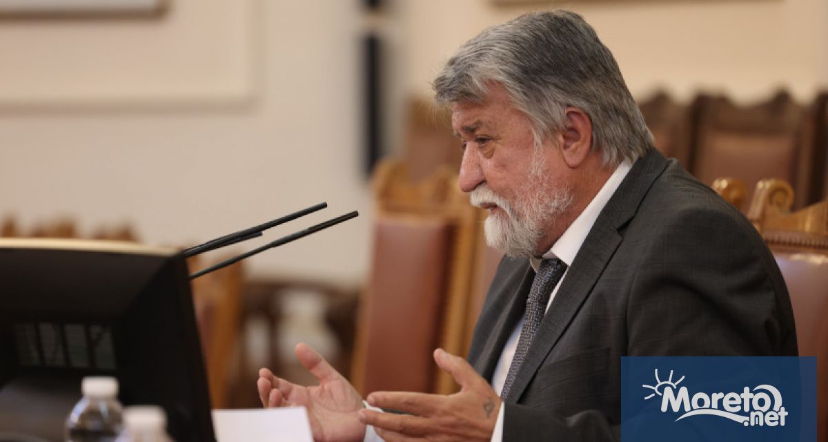 Политическите партии трябва да загърбят червените линии докато се стабилизира