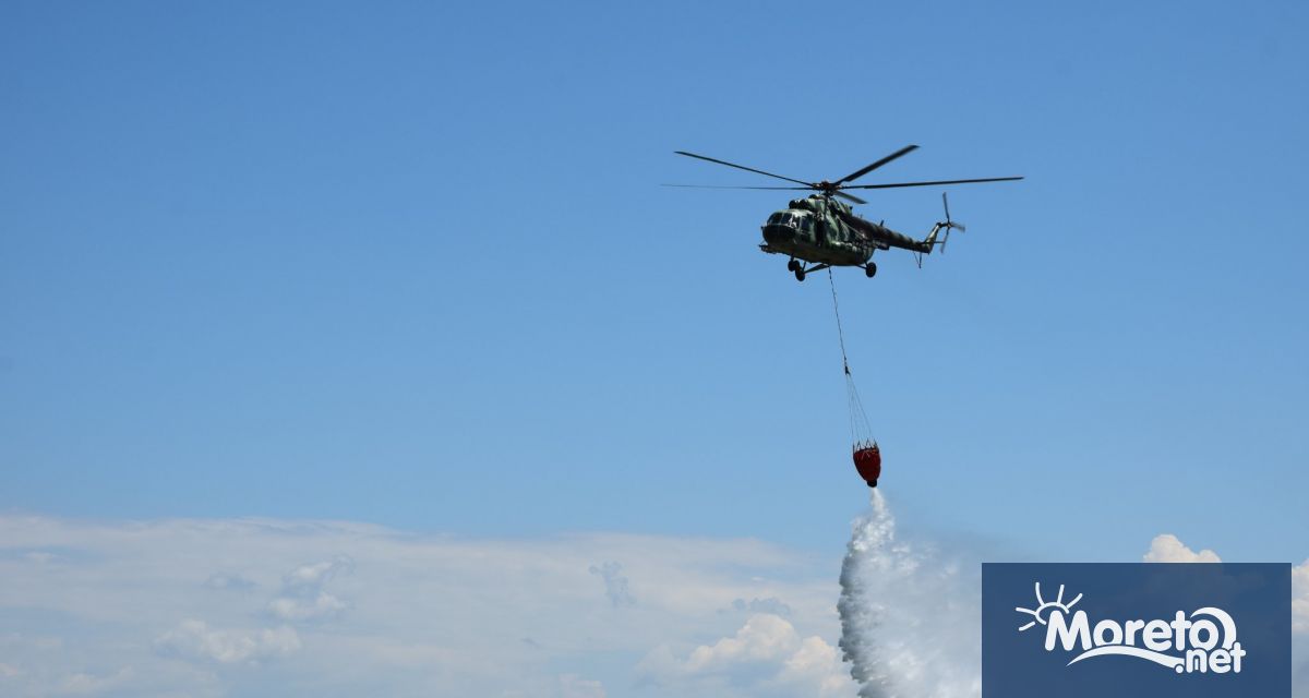 Хеликоптер Ми 17 с екипаж от 24 та авиобаза Крумово от състава