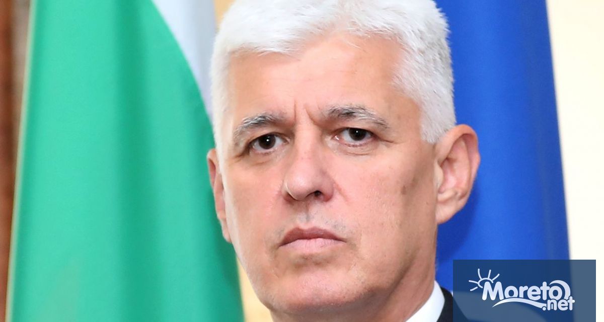Министърът на отбраната Димитър Стоянов заяви че не очаквам конкретна