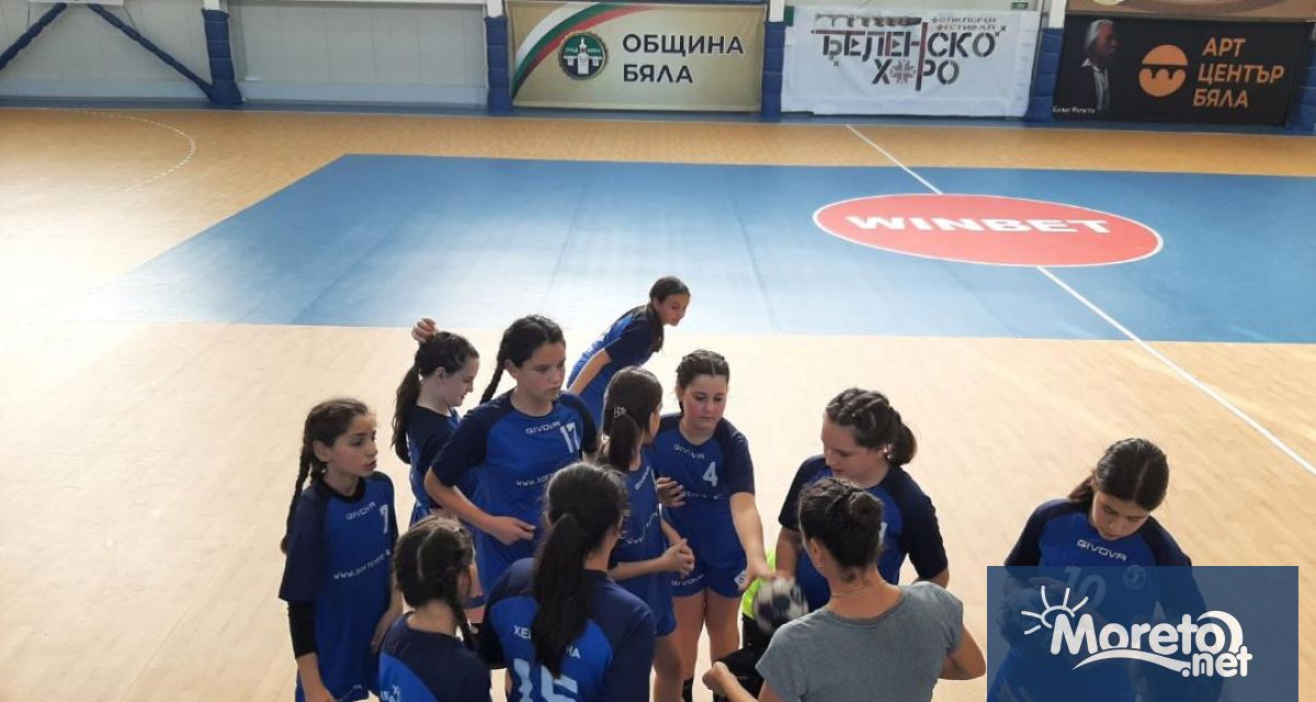 Момичетата на СКХМ Хера – Варна тръгнаха успешно в държавното