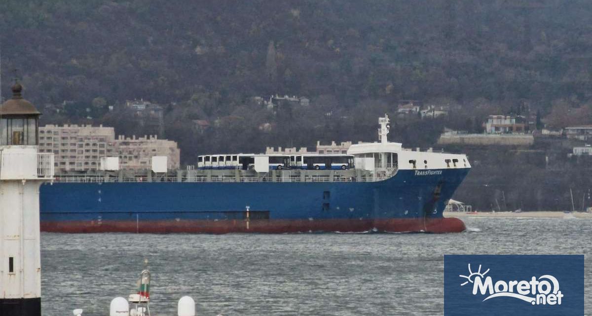 Новите електрически автобуси за Варна дойдоха по море Новината съобщи