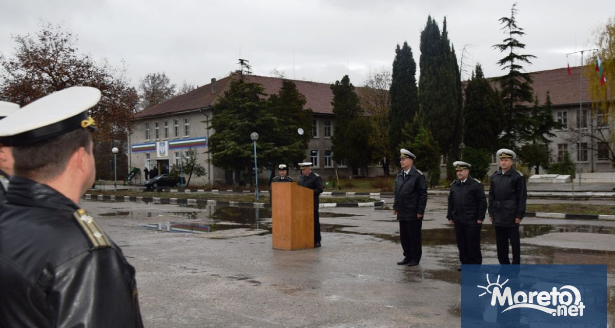 На 1 декември се състоя церемония по встъпване в длъжност