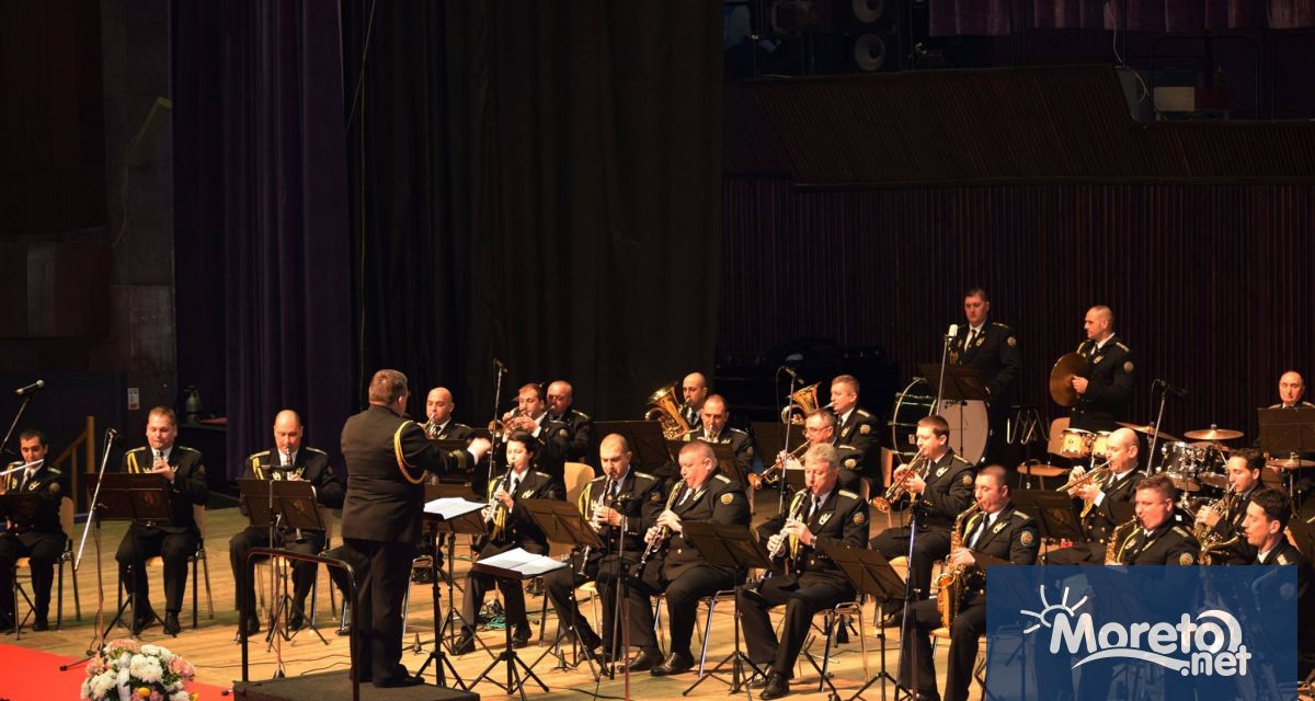Традиционният коледен концерт на Представителния духов оркестър на Военноморските сили