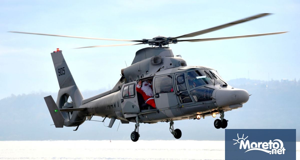 Дядо Коледа и Снежанка пристигнаха във Варна с редовен полет