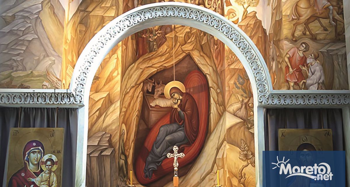 Излязоха от печат Рождественските броеве на списание Амвон и детско