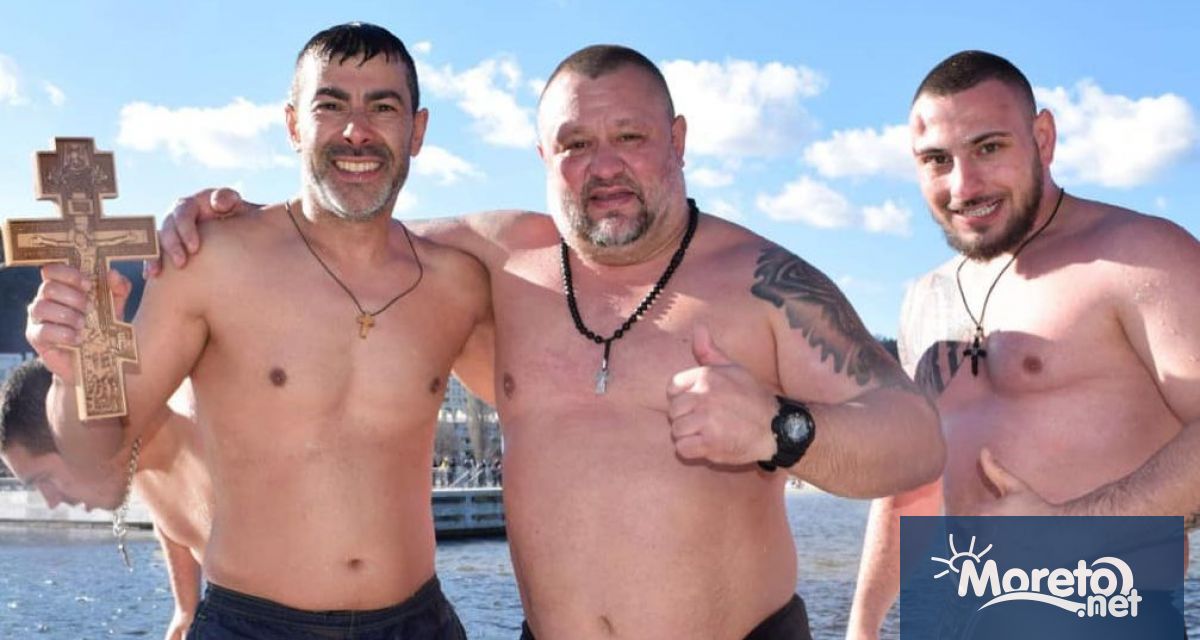 Празникът Богоявление бе отбелязан на рибарско пристанище Карантината в район