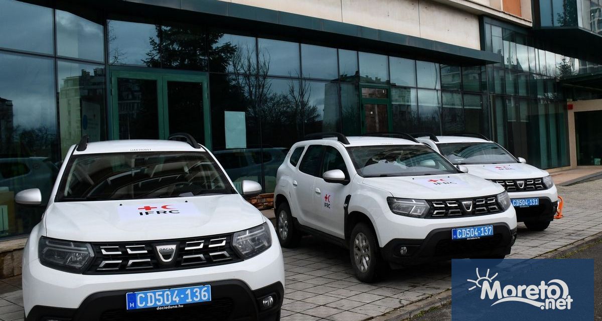 Българският Червен кръст получи три автомобила с повишена проходимост Новата придобивка