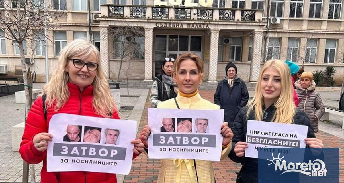 Десетки варненци се събраха на протест срещу насилието на животни