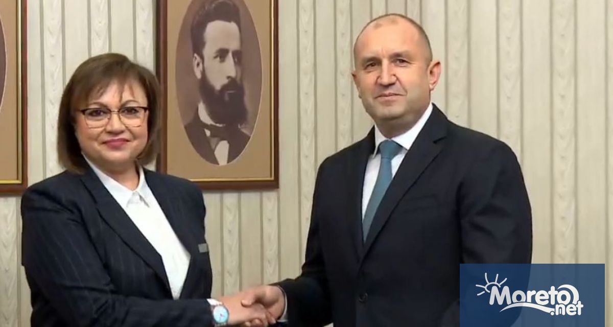 Президентът Румен Радев връчи третия мандат за съставяне на правителство