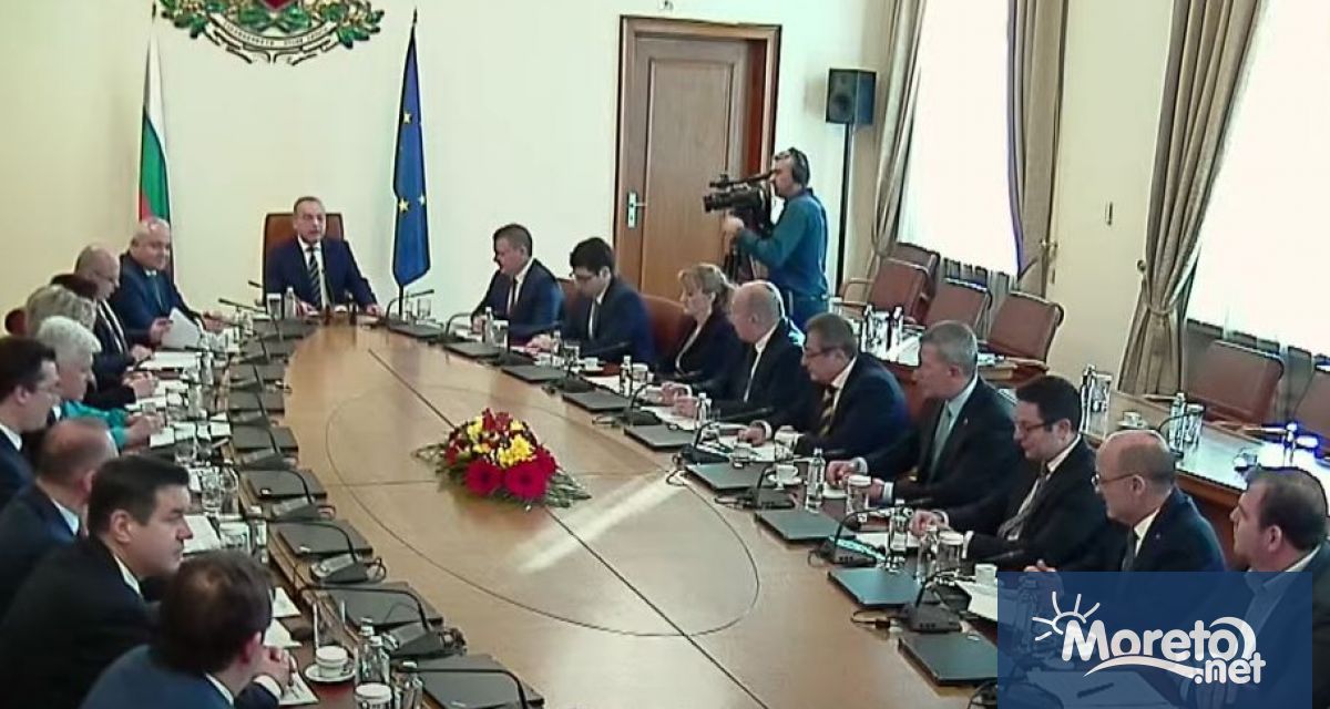 Служебното правителство отчита дейността си през изминалите близо шест месеца