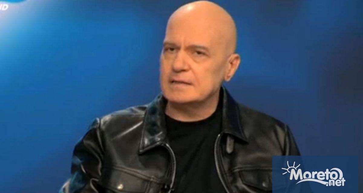 Слави Трифонов и партия Има такъв народ дават пресконференция Не съм