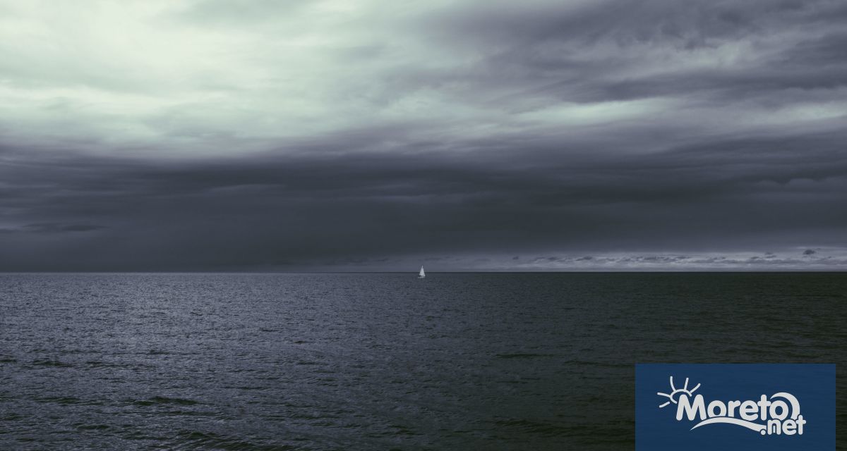 Остава в сила предупреждението за опасно време и в неделния