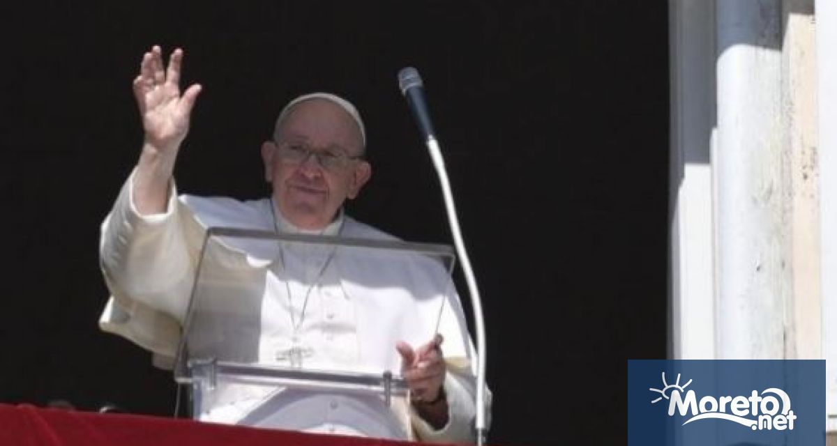 По време на неделната проповед папа Франциск осъди възобновяването на