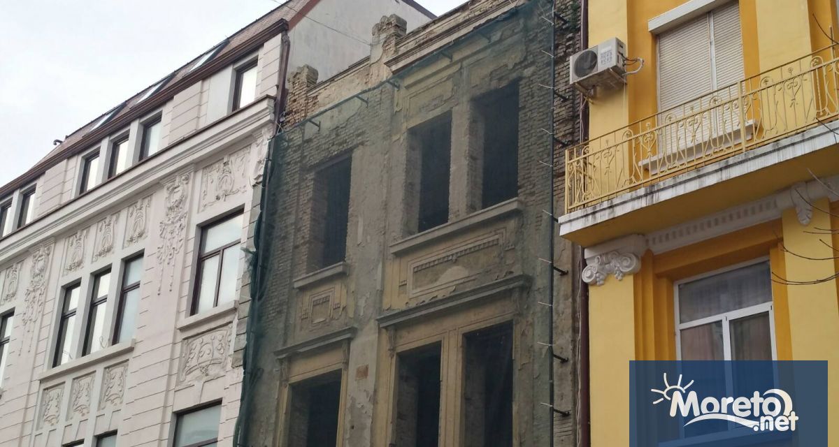 Предстои реконструкция и надстройка на съществуваща 3 етажна сграда на ул