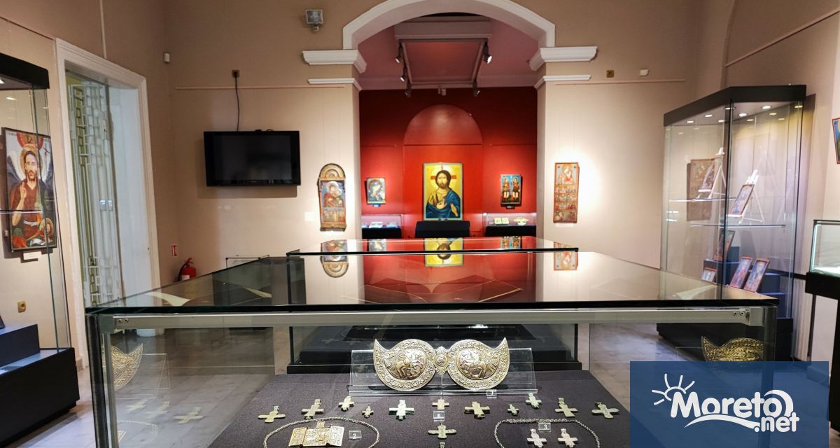 Изложба с християнско изкуство от колекцията на първия частен музей