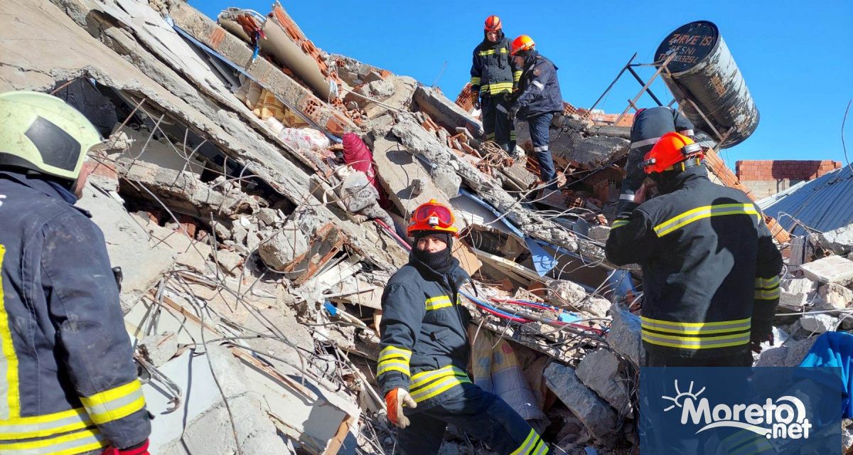 Продължават действията на служителите на ГД Пожарна безопасност и защита
