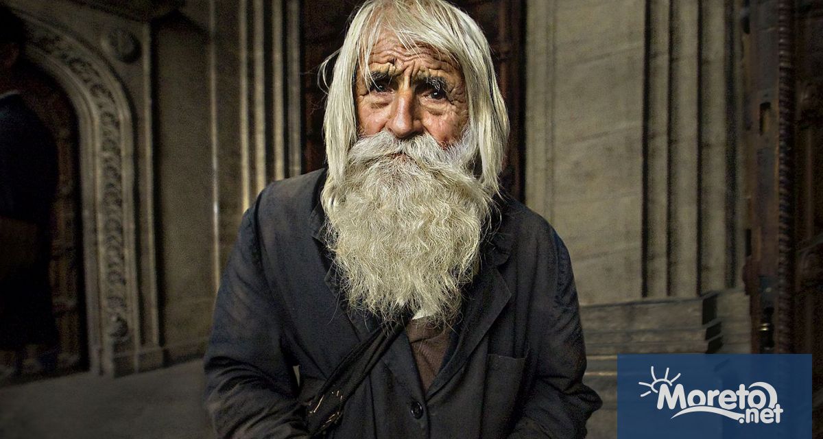 През 2018 г на 13 февруари на 103 годишна възраст почина