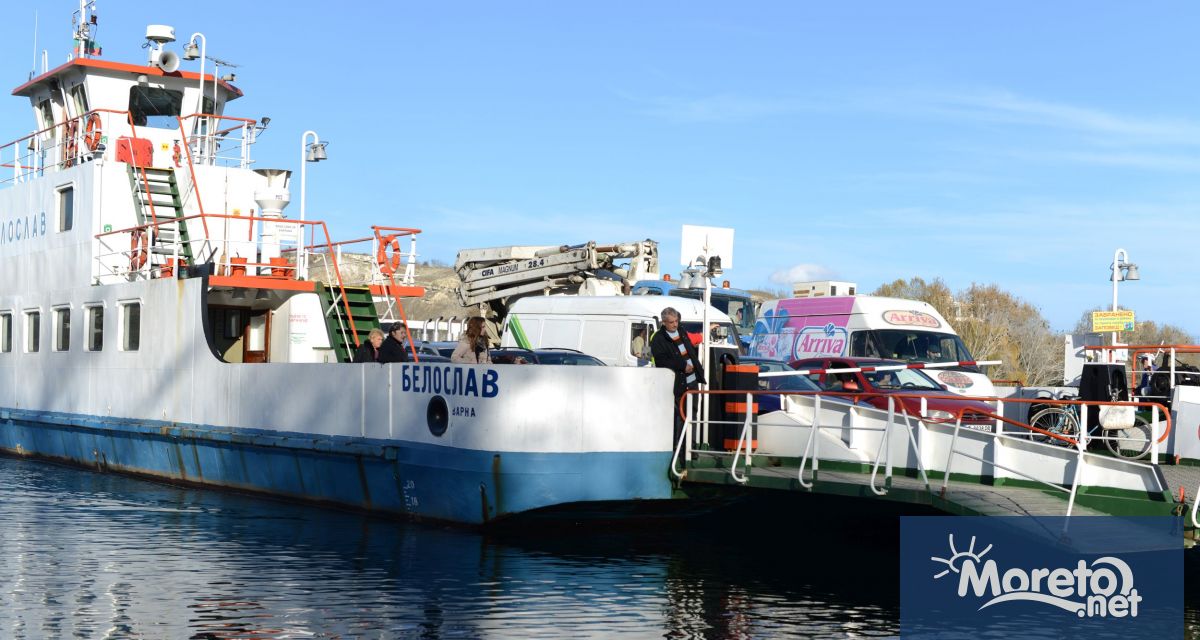 Променят за месец разписанието и движението на моторен ферибот Белослав