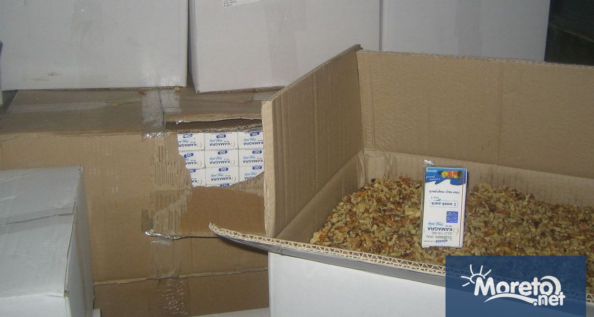 Над 9500 кутии контрабандни сексуални стимуланти превозвани за Германия задържаха