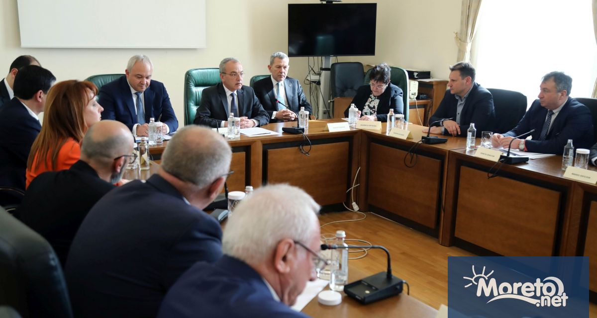 Напредъкът по подготовката и провеждането на честни и свободни избори