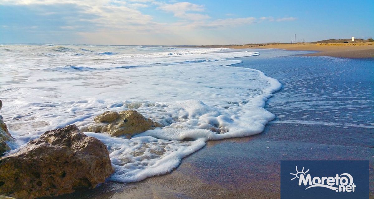 През нощта ще бъде предимно ясно В източната половина на