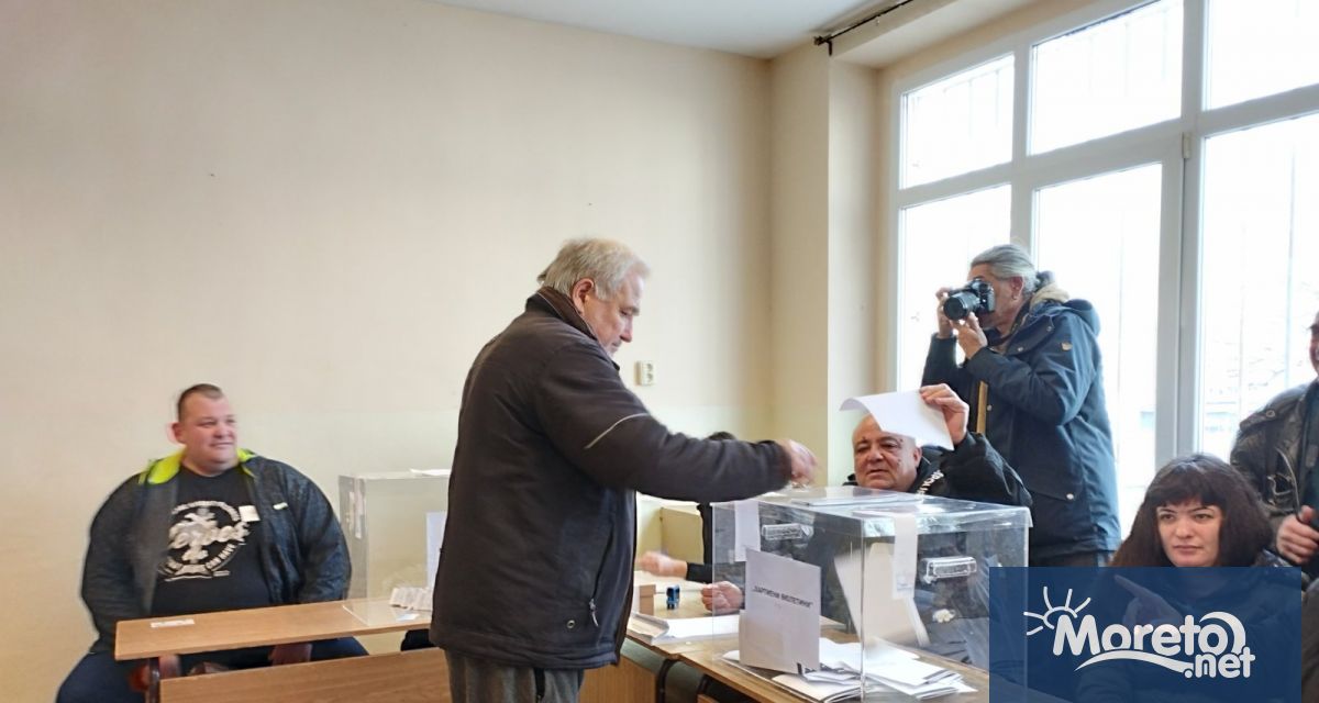 29 88 е избирателната активност в област Варна към 16 00 часа