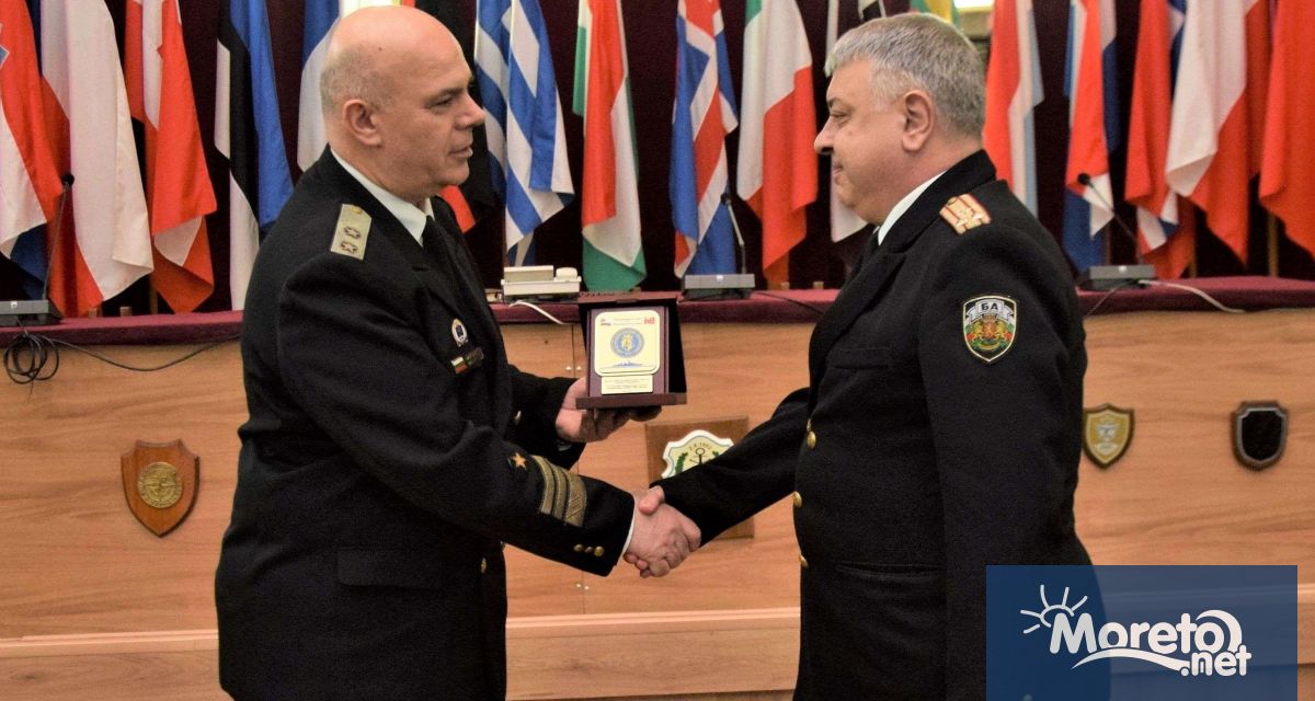 Днес в Щаба на Военноморските сили се проведе церемония по