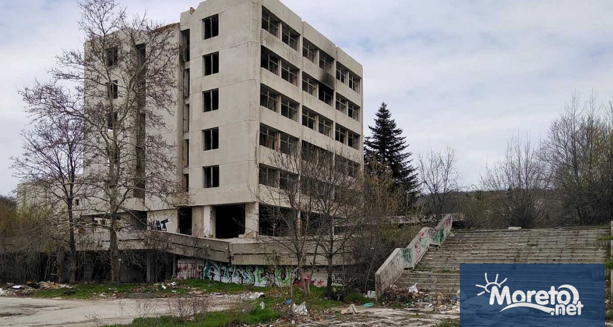 Общината да върне на държавата имотите на бившето военно поделение