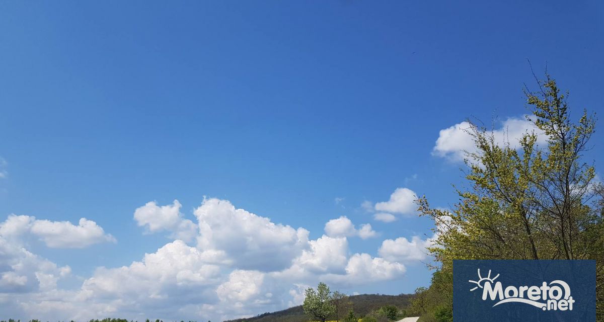 Пътните настилки са предимно сухи по високите и усойни места