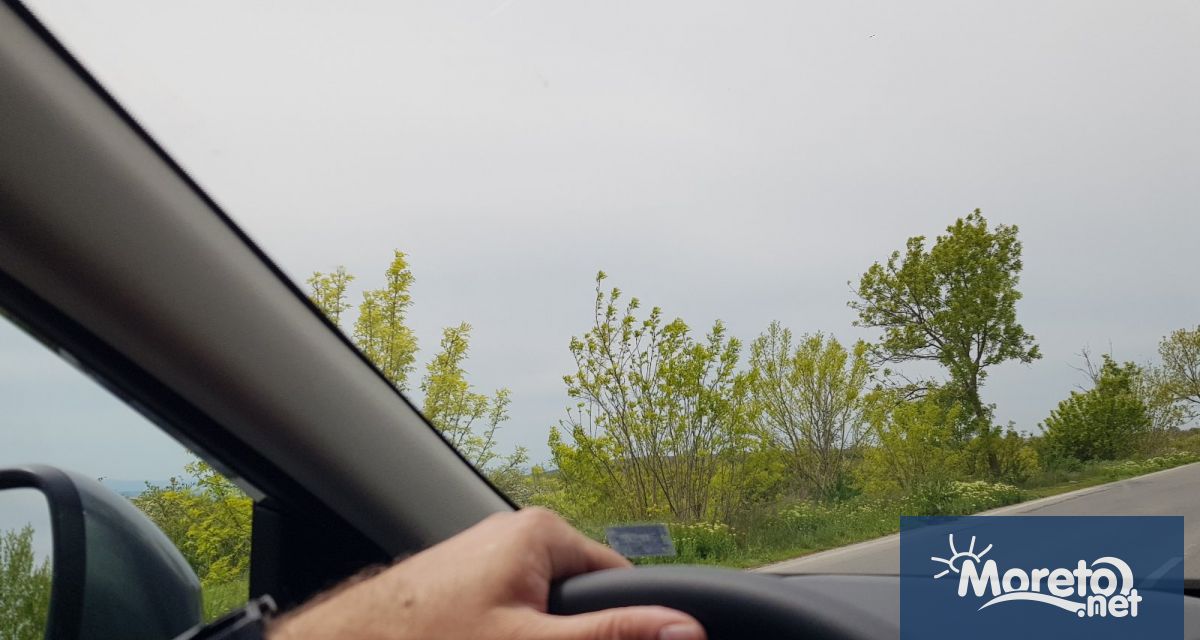 СЪСТОЯНИЕ НА АВТОМАГИСТРАЛИТЕ АМ Хемус Област Шумен Движението от км 339 160 до км