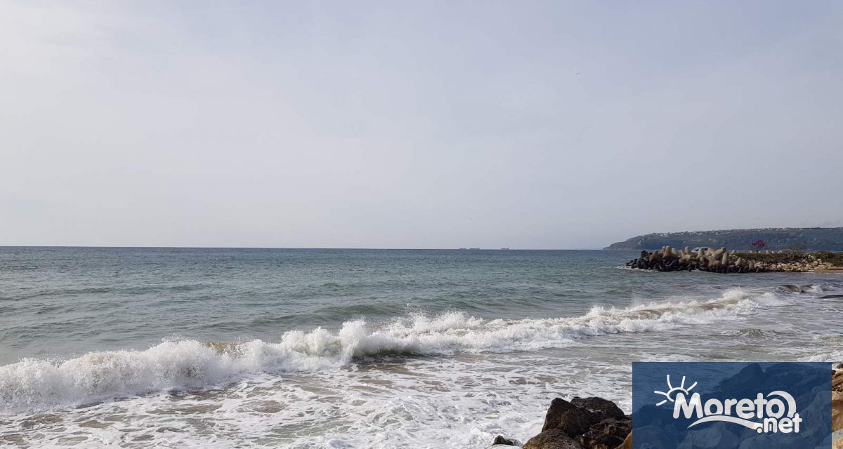 През нощта ще преобладава облачно време на места със слаби