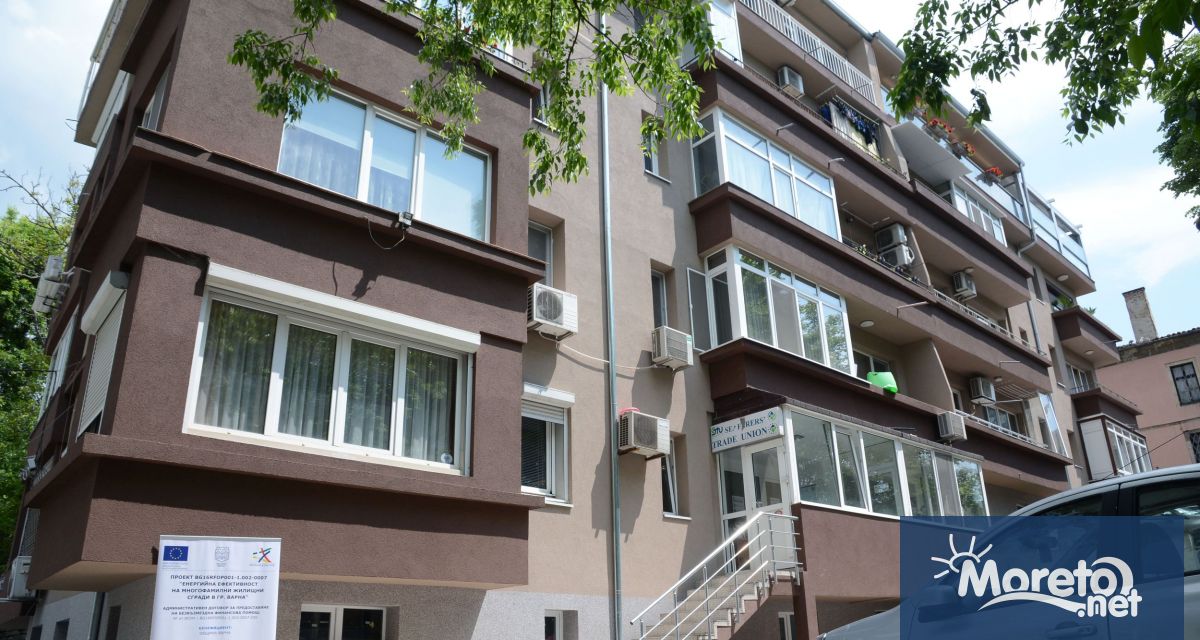 Осем многофамилни сгради във Варна шест в район Аспарухово и