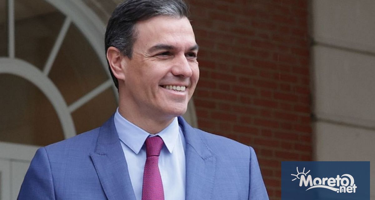 Испанският премиер Педро Санчес от днес оглавява временно правителство което
