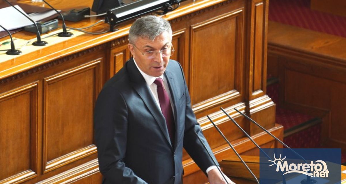 Умнокрасиви Рамбовци рушат държава държавност и демокрация Това послание отправи