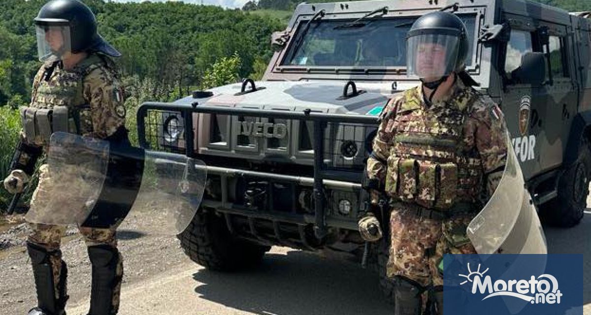 НАТО изпраща допълнителни сили в Косово след сблъсъците с протестиращи