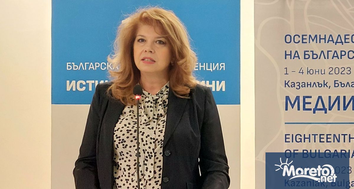 Първата ни битка днес е с култивираната неграмотност заяви Илияна