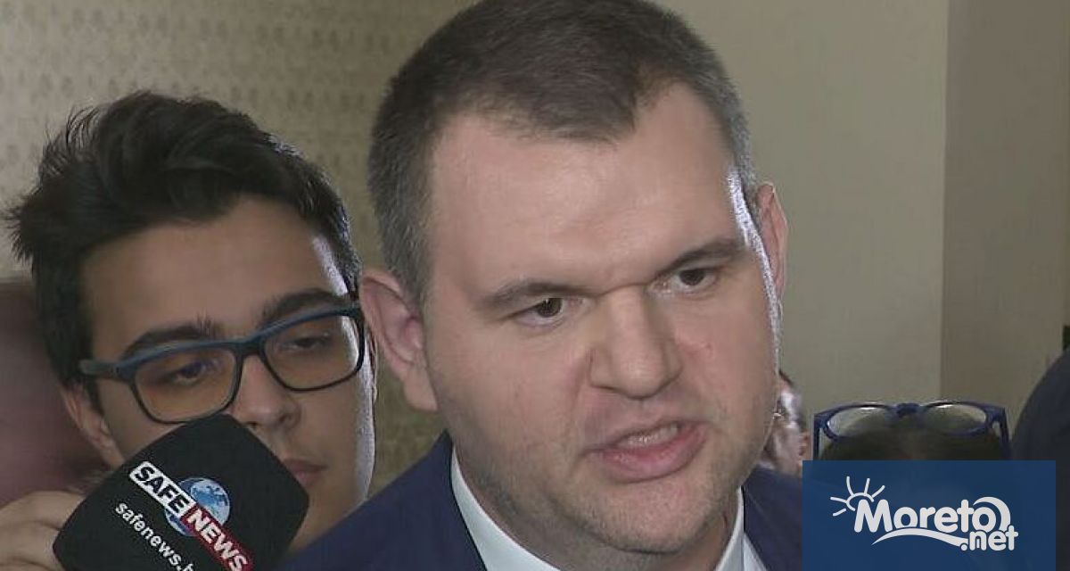 Депутатът от ДПС Делян Пеевски се отказва да е член