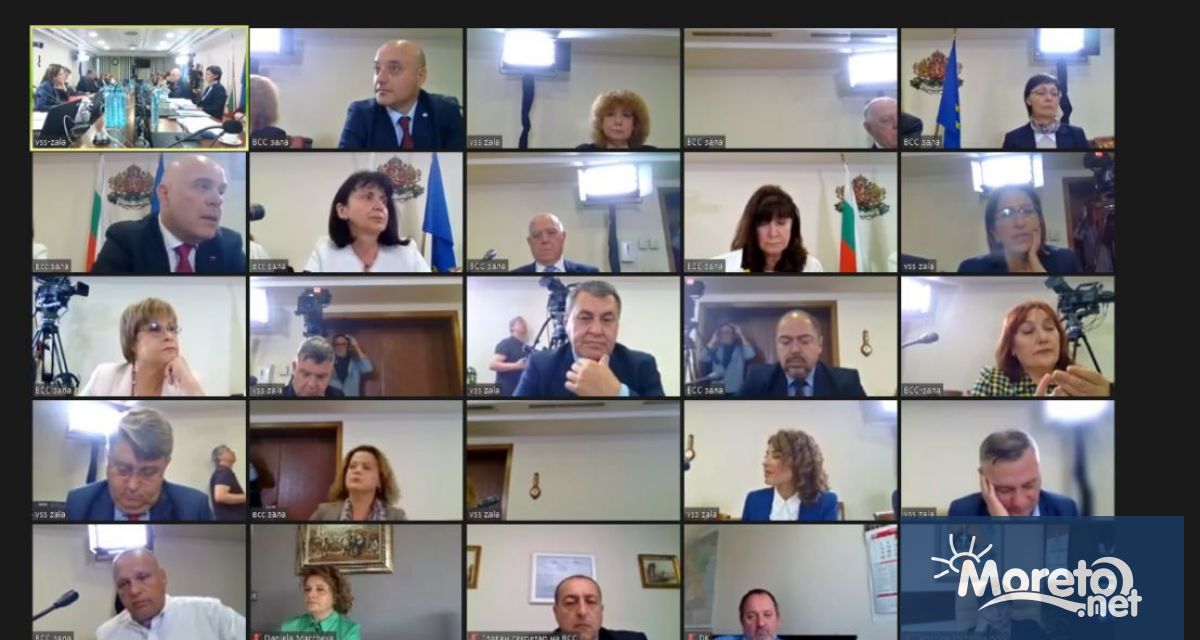 Шестимата членове на Прокурорската колегия на ВСС оттеглиха първото предложение