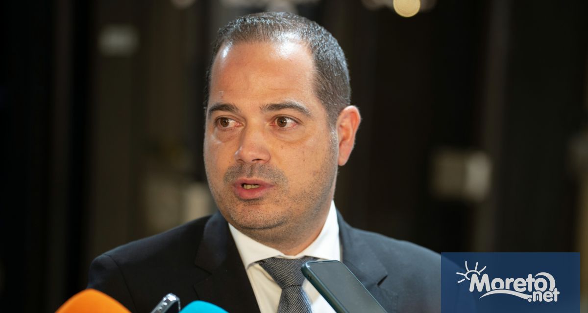 Две каси са разбити в кметството в град Шивачево при