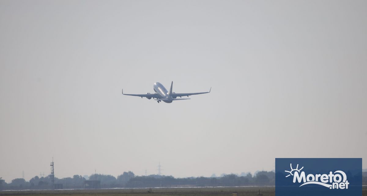 Международното летище Брашов Гимбав в централна Румъния беше открито тази сутрин